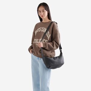 Roots athletics Crewneck